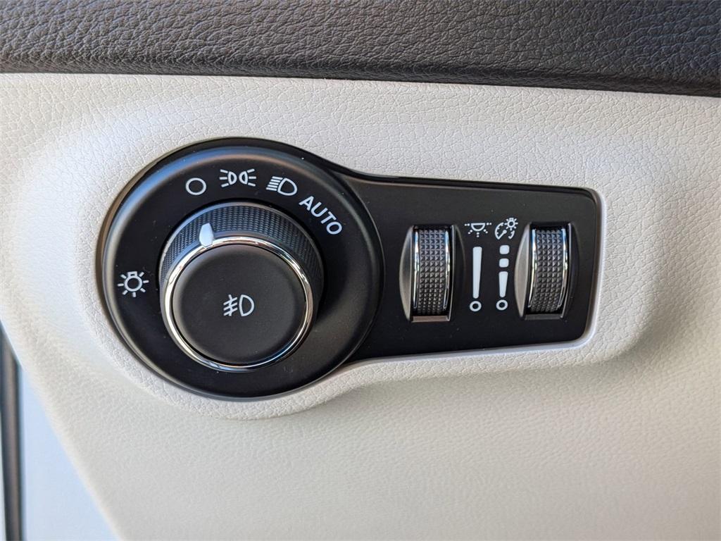 used 2021 Jeep Compass car, priced at $20,999