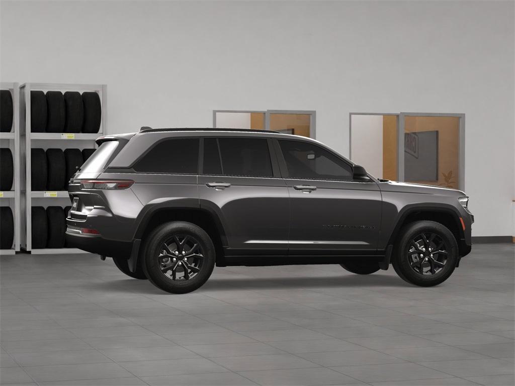 new 2025 Jeep Grand Cherokee car, priced at $47,155