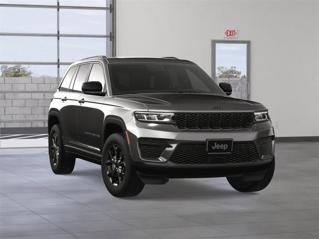 new 2025 Jeep Grand Cherokee car, priced at $47,155