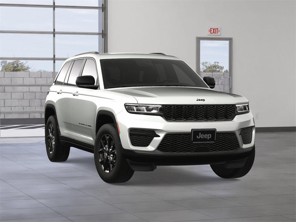 new 2025 Jeep Grand Cherokee car, priced at $46,560