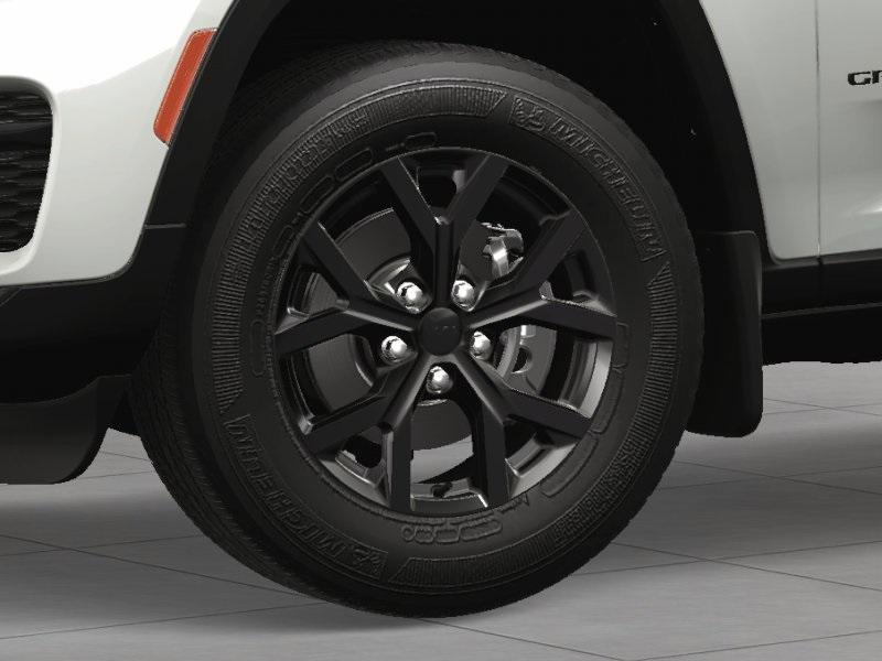 new 2025 Jeep Grand Cherokee car, priced at $46,560