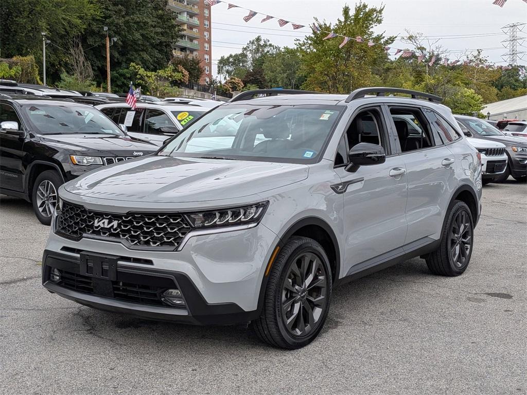 used 2023 Kia Sorento car, priced at $33,998