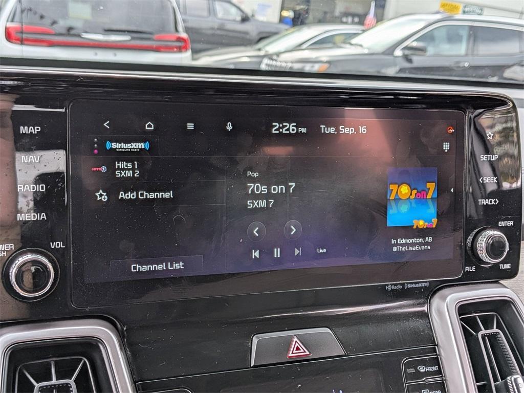used 2023 Kia Sorento car, priced at $33,998