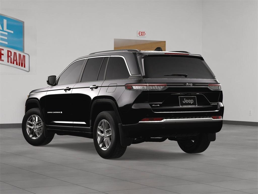 new 2025 Jeep Grand Cherokee car, priced at $44,595
