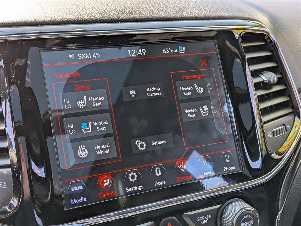used 2020 Jeep Grand Cherokee car, priced at $27,998