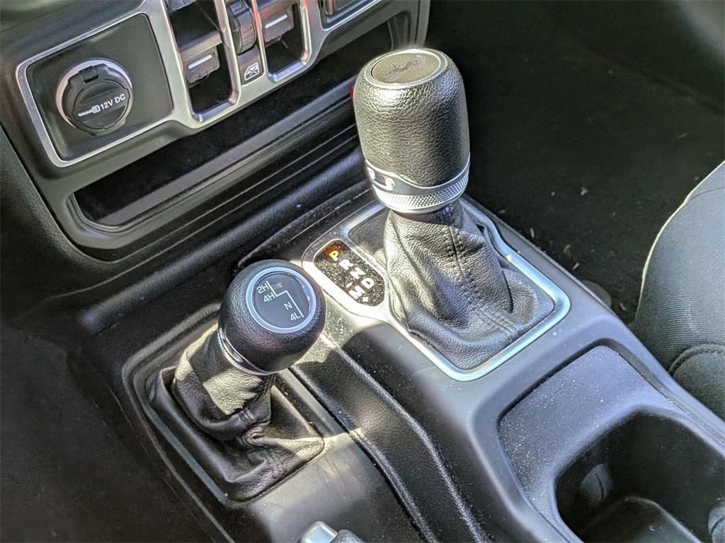 used 2021 Jeep Wrangler Unlimited car, priced at $32,998