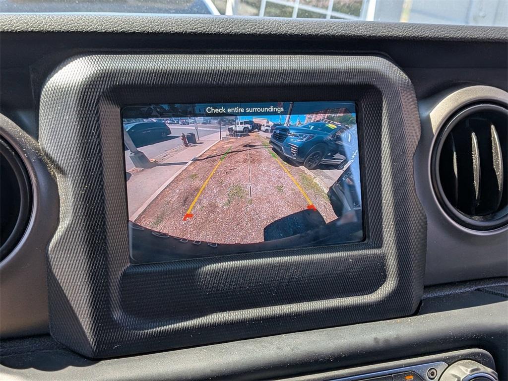used 2021 Jeep Wrangler Unlimited car, priced at $32,998