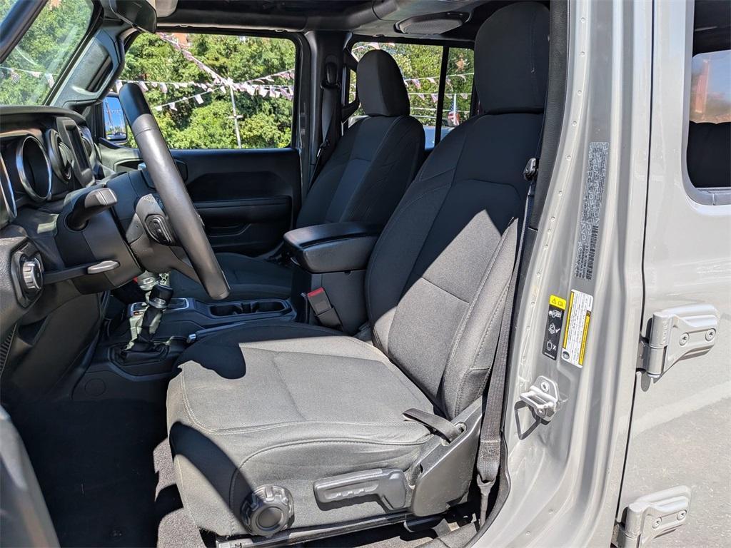 used 2021 Jeep Wrangler Unlimited car, priced at $32,998