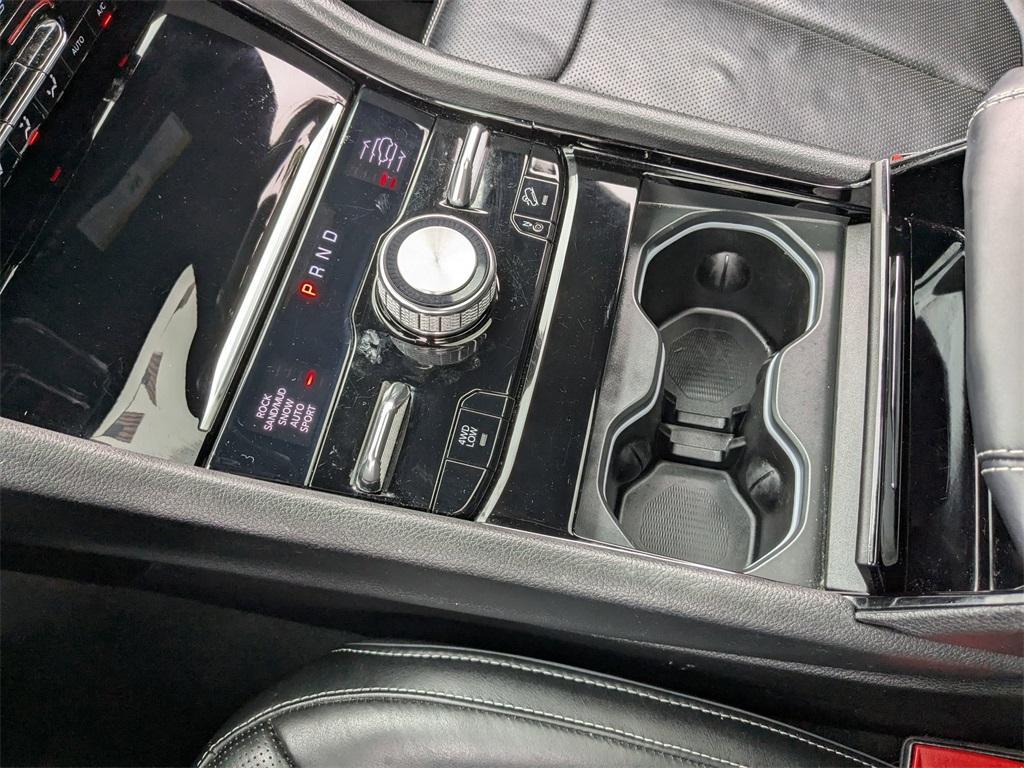 used 2022 Jeep Grand Cherokee car, priced at $38,998