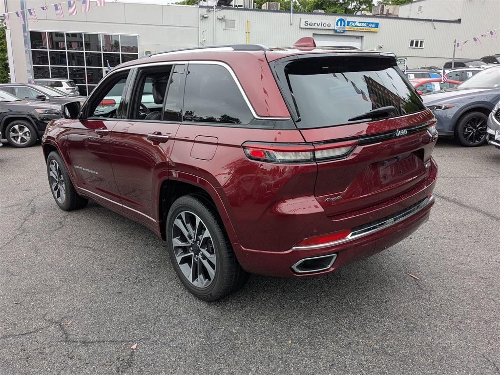 used 2022 Jeep Grand Cherokee car, priced at $38,998