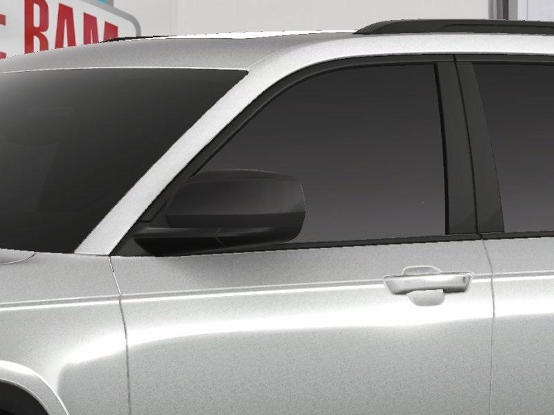new 2025 Jeep Grand Cherokee car, priced at $44,480