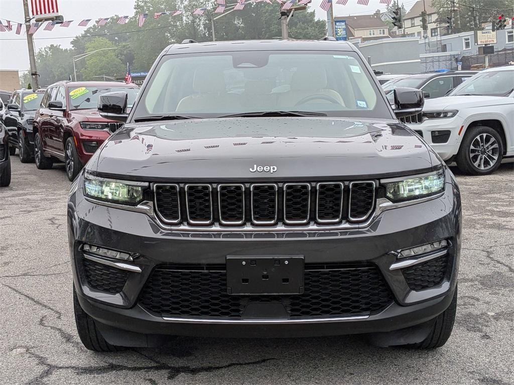 used 2022 Jeep Grand Cherokee car, priced at $33,498