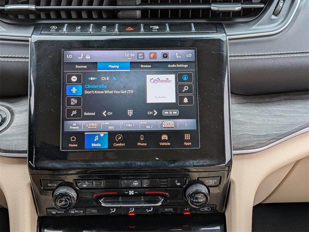 used 2022 Jeep Grand Cherokee car, priced at $33,498