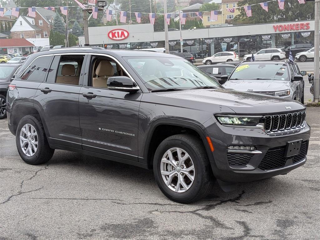 used 2022 Jeep Grand Cherokee car, priced at $33,498