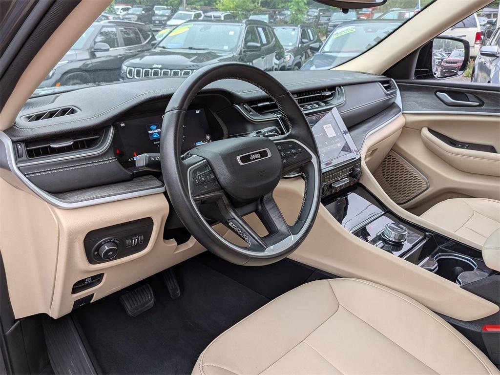 used 2022 Jeep Grand Cherokee car, priced at $33,498