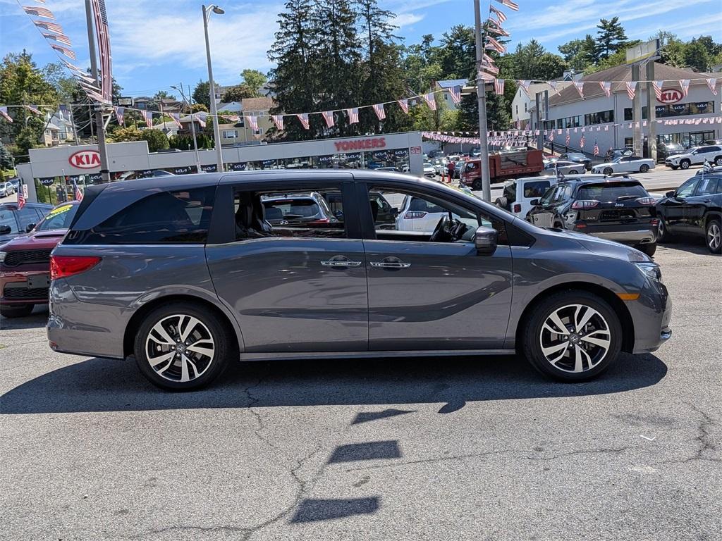 used 2024 Honda Odyssey car, priced at $42,999