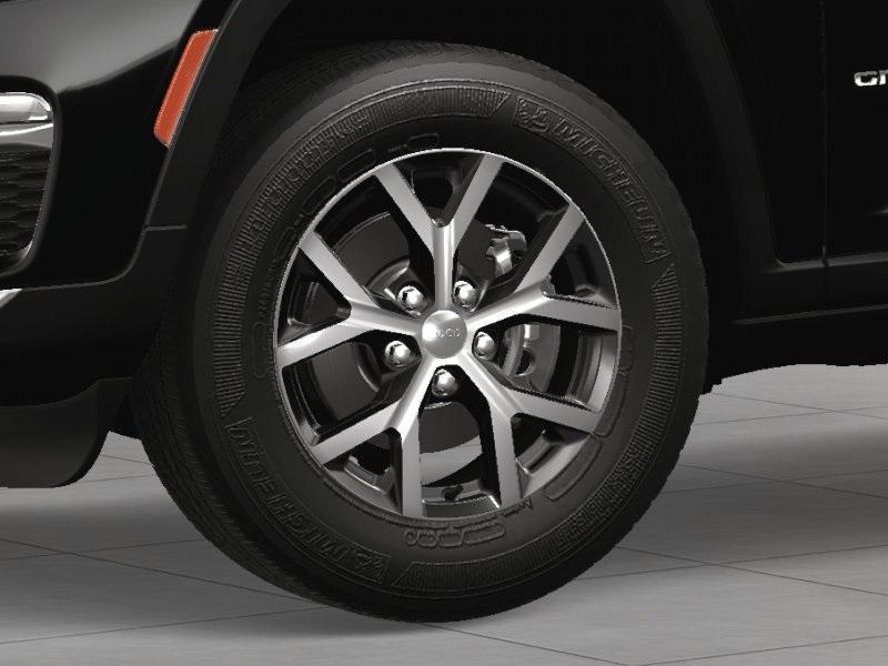 new 2025 Jeep Grand Cherokee car, priced at $45,245