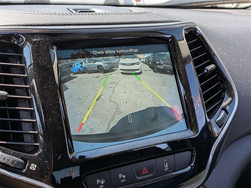 used 2021 Jeep Cherokee car, priced at $25,999
