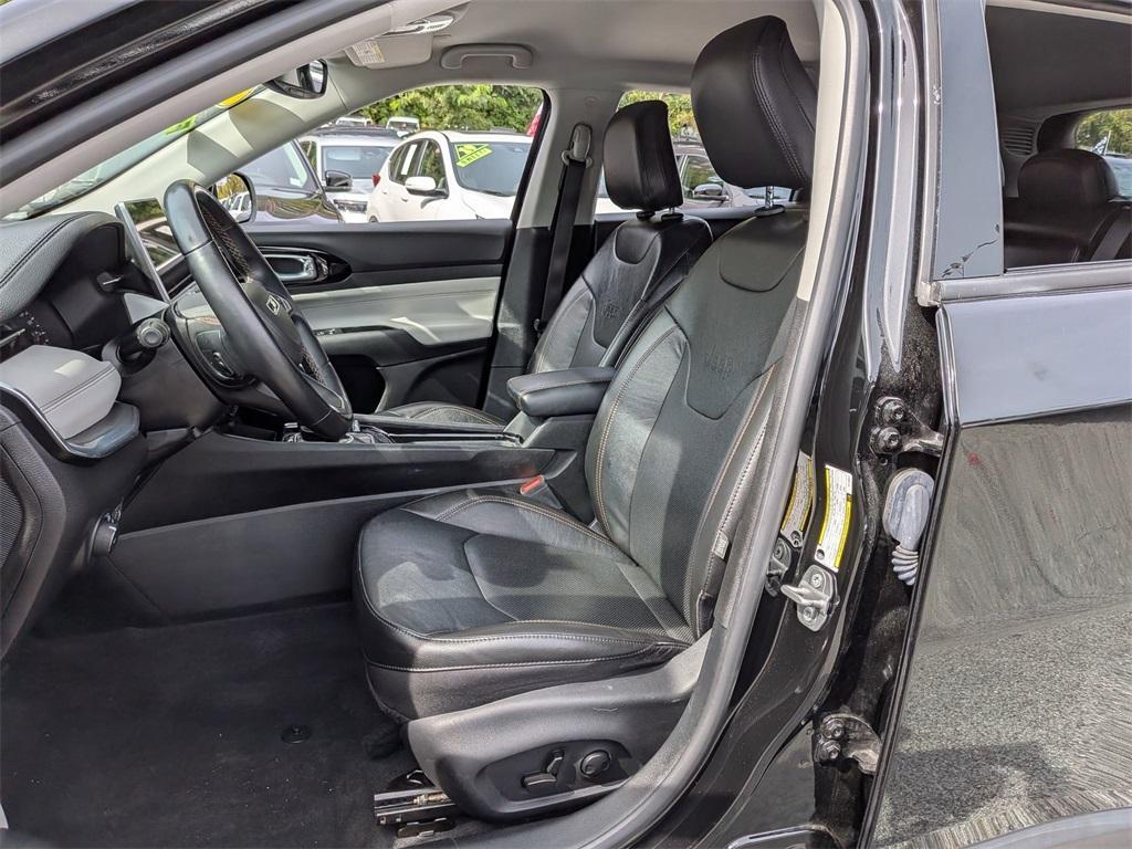 used 2022 Jeep Compass car, priced at $25,999