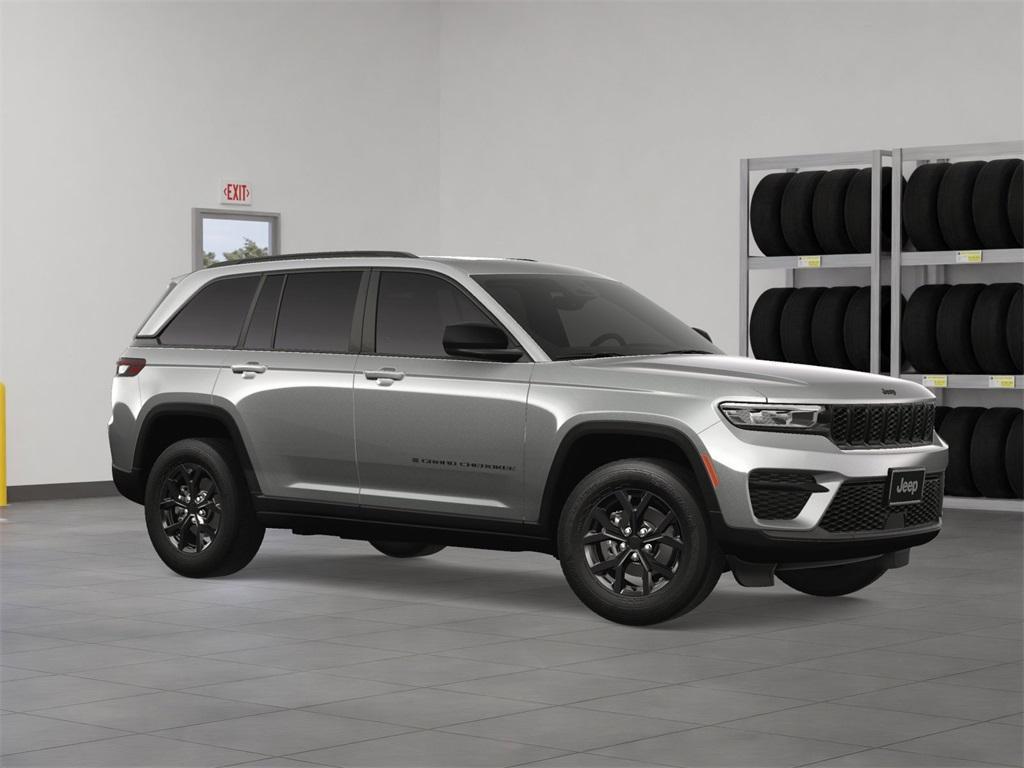 new 2025 Jeep Grand Cherokee car, priced at $46,730