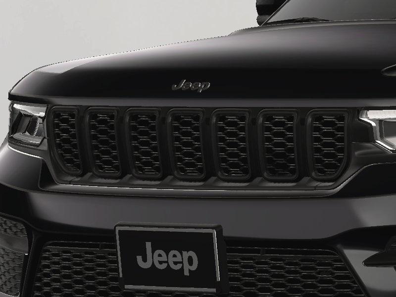 new 2025 Jeep Grand Cherokee car, priced at $44,905