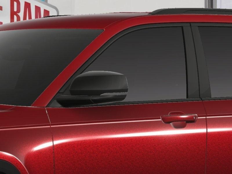 new 2025 Jeep Grand Cherokee car, priced at $50,485