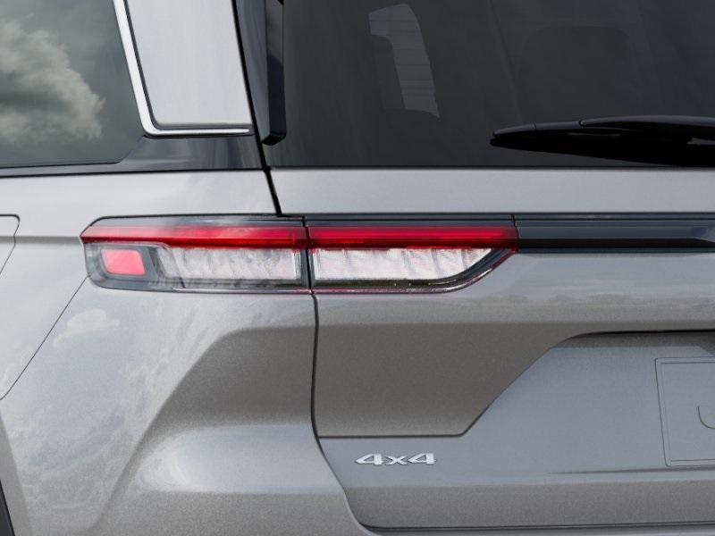 new 2025 Jeep Grand Cherokee car, priced at $47,760