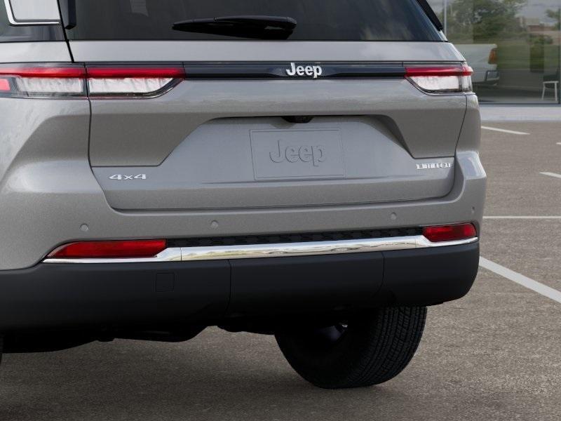 new 2025 Jeep Grand Cherokee car, priced at $47,760