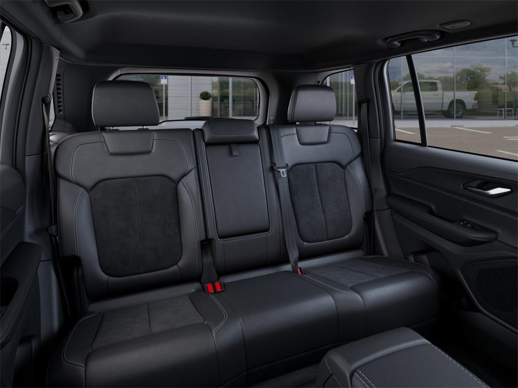 new 2025 Jeep Grand Cherokee car, priced at $42,385