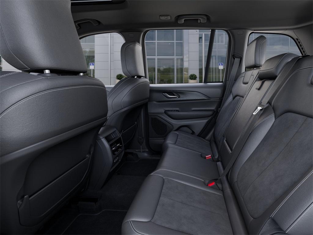 new 2025 Jeep Grand Cherokee car, priced at $42,385