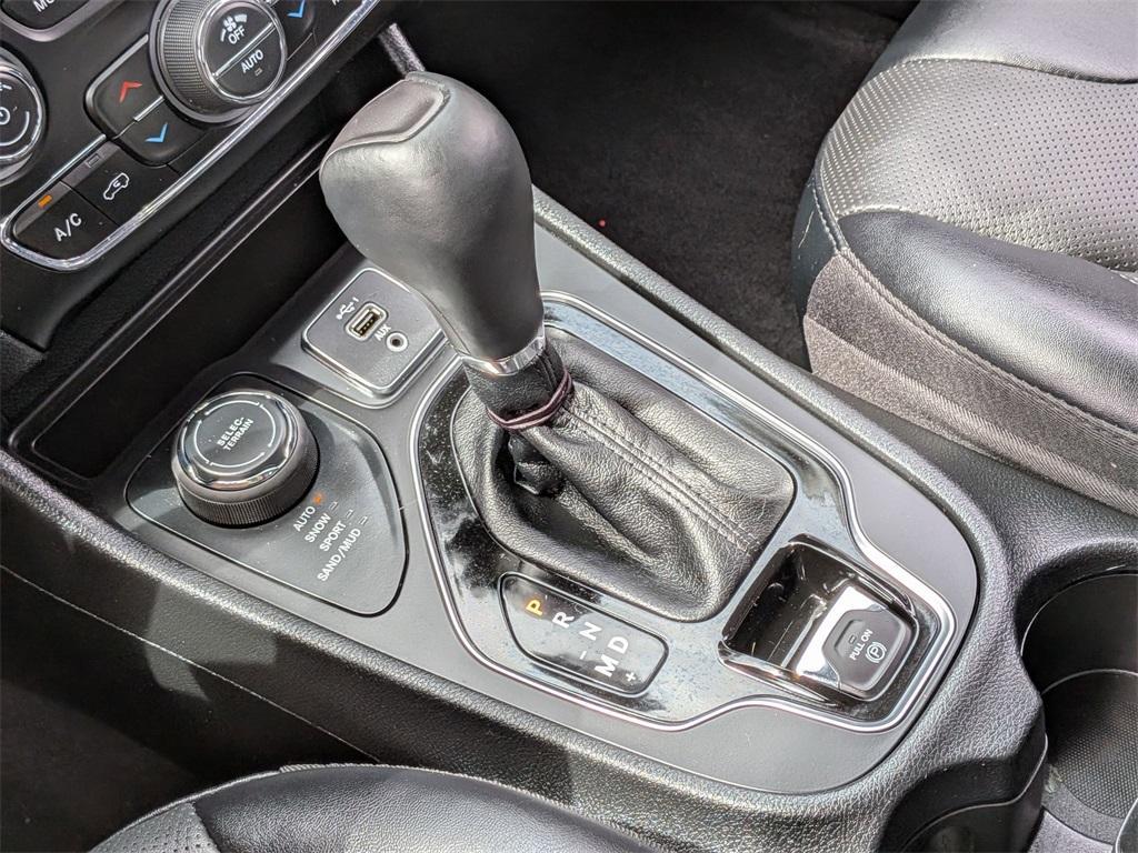 used 2022 Jeep Cherokee car, priced at $29,998