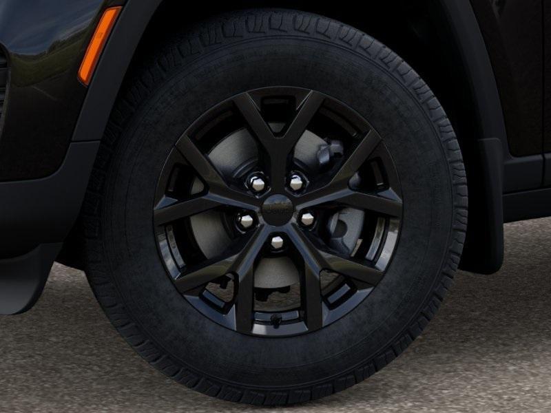 new 2025 Jeep Grand Cherokee car, priced at $47,155