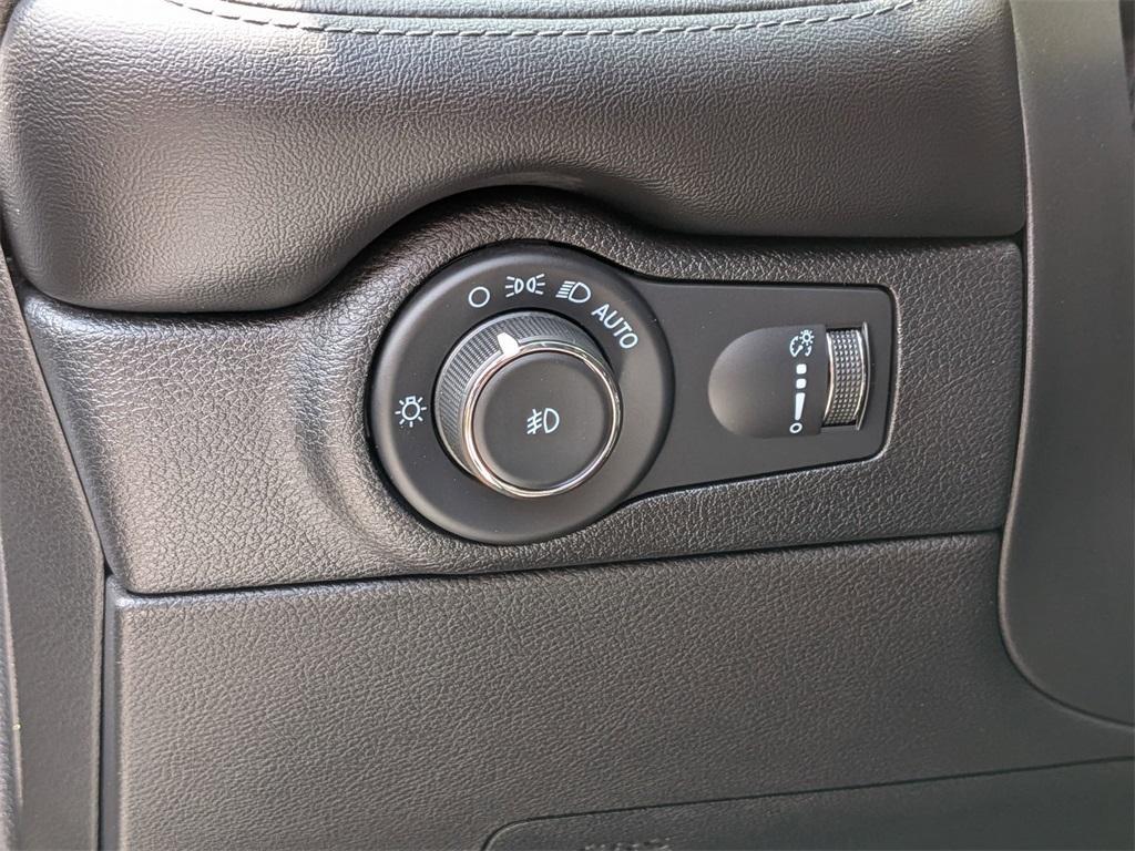 used 2021 Dodge Durango car, priced at $30,000