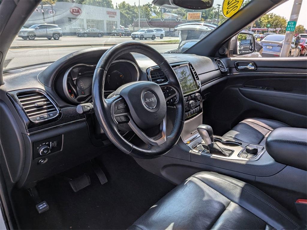 used 2021 Jeep Grand Cherokee car, priced at $34,998