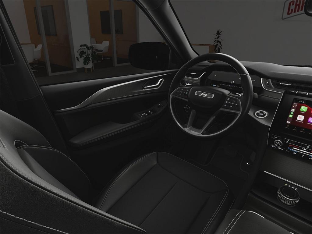new 2025 Jeep Grand Cherokee car, priced at $46,730
