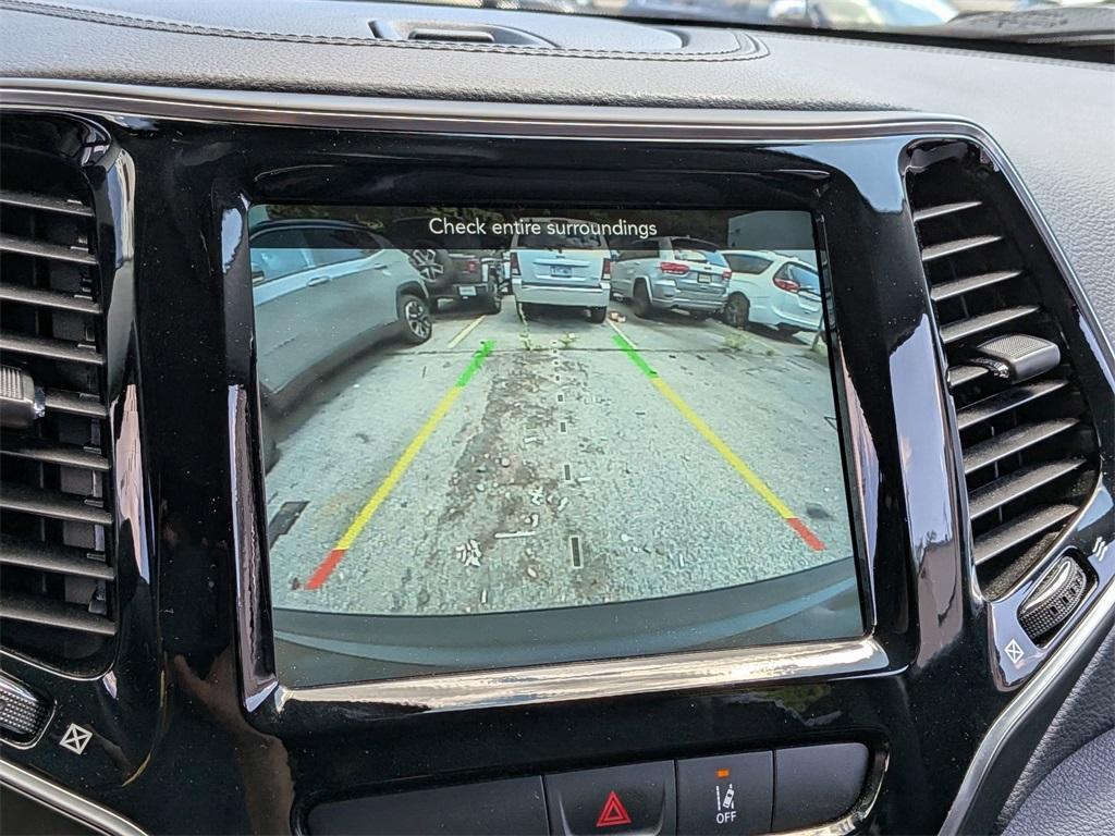 used 2022 Jeep Cherokee car, priced at $28,999