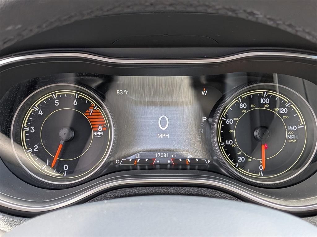 used 2022 Jeep Cherokee car, priced at $28,999