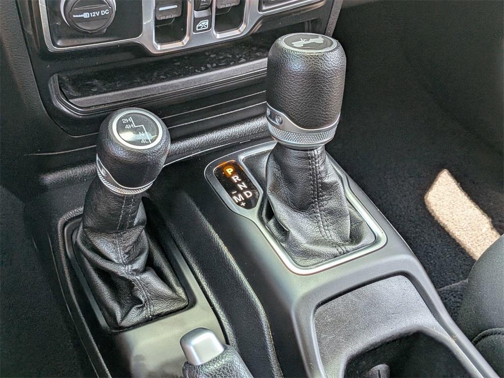 used 2021 Jeep Wrangler Unlimited car, priced at $33,998
