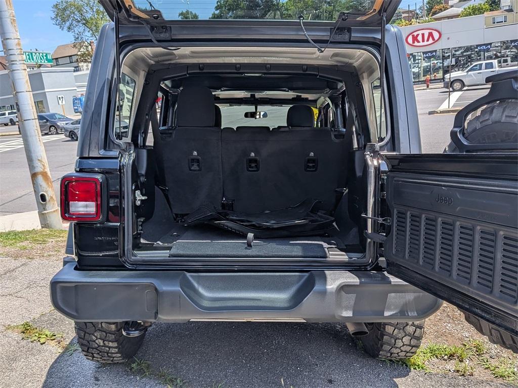 used 2021 Jeep Wrangler Unlimited car, priced at $33,998