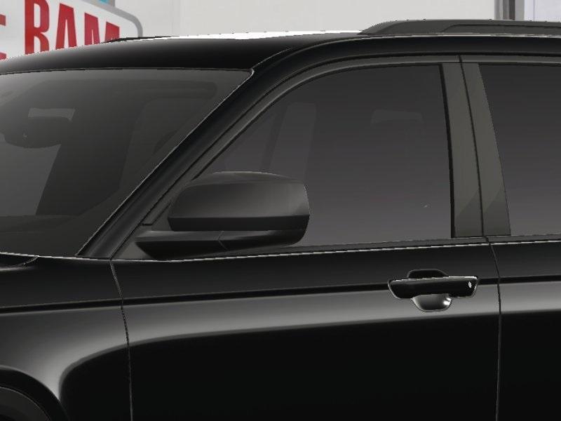 new 2025 Jeep Grand Cherokee car, priced at $47,155