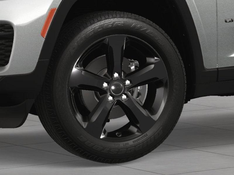 new 2025 Jeep Grand Cherokee car, priced at $44,625