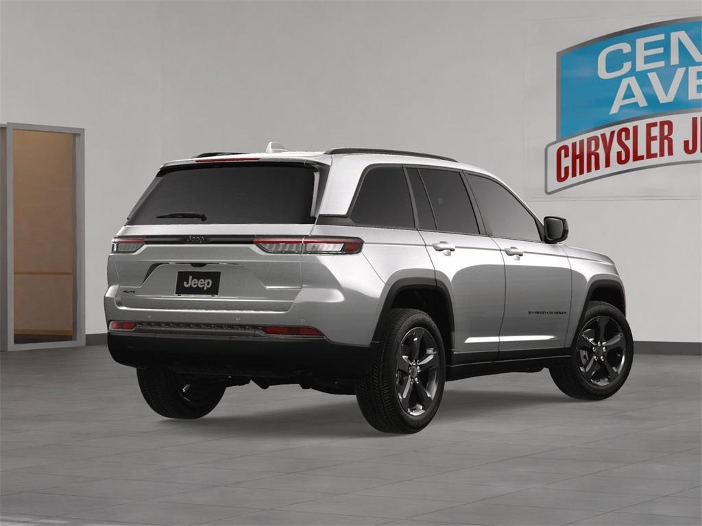 new 2025 Jeep Grand Cherokee car, priced at $44,625