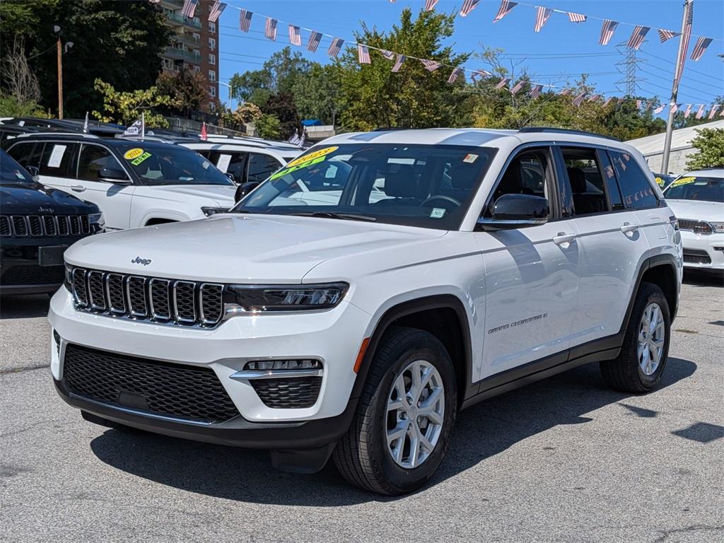 used 2023 Jeep Grand Cherokee car, priced at $39,498