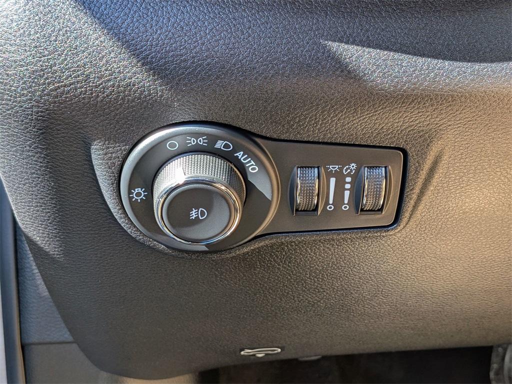 used 2022 Jeep Compass car, priced at $25,499