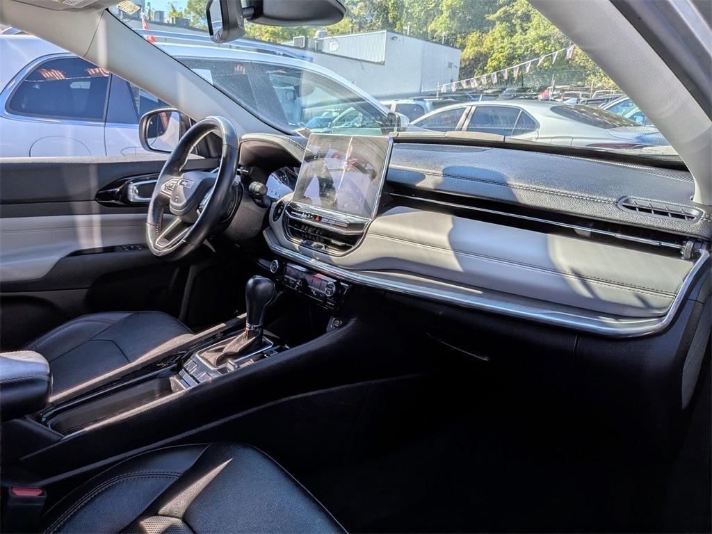 used 2022 Jeep Compass car, priced at $25,499