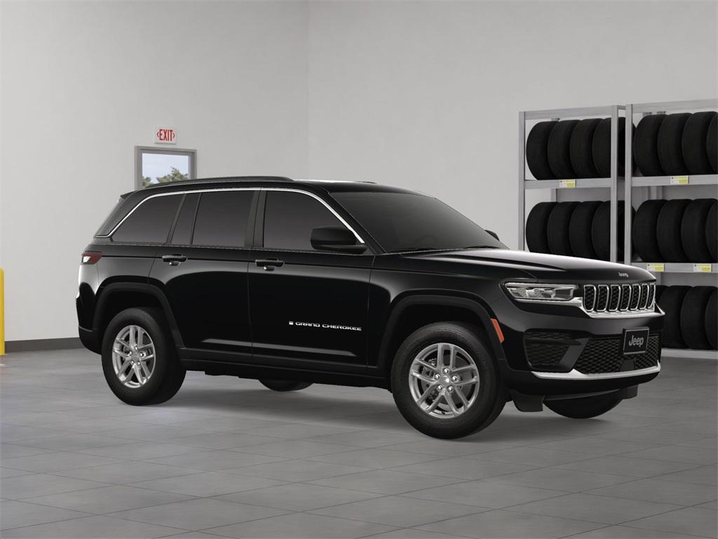 new 2025 Jeep Grand Cherokee car, priced at $41,920
