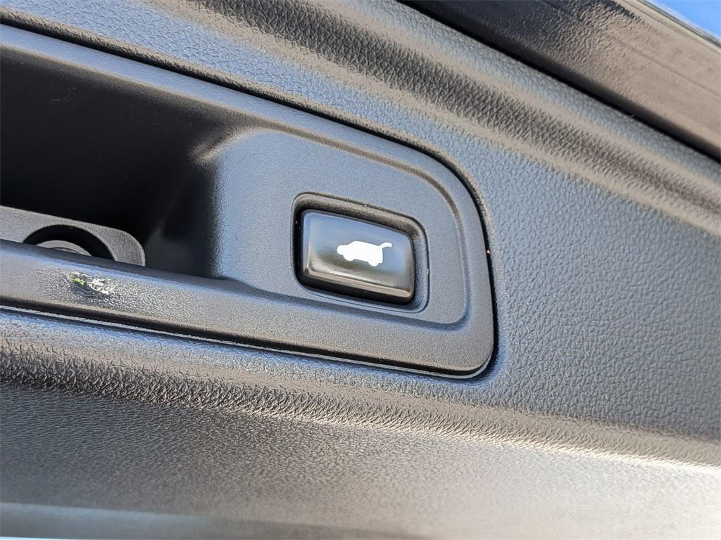 used 2020 Honda Pilot car, priced at $21,999