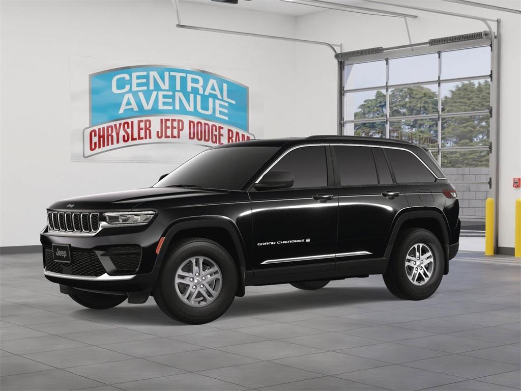 new 2025 Jeep Grand Cherokee car, priced at $39,600