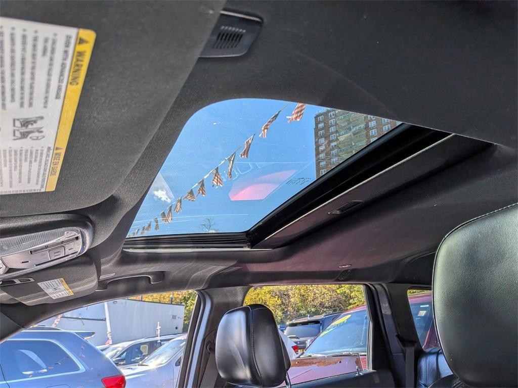 used 2021 Jeep Grand Cherokee car, priced at $24,999