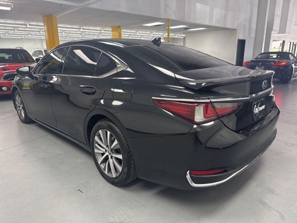 used 2020 Lexus ES 300h car, priced at $27,906